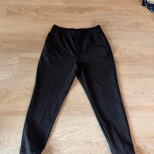 Black athletic jogger #jogger #althlesiure